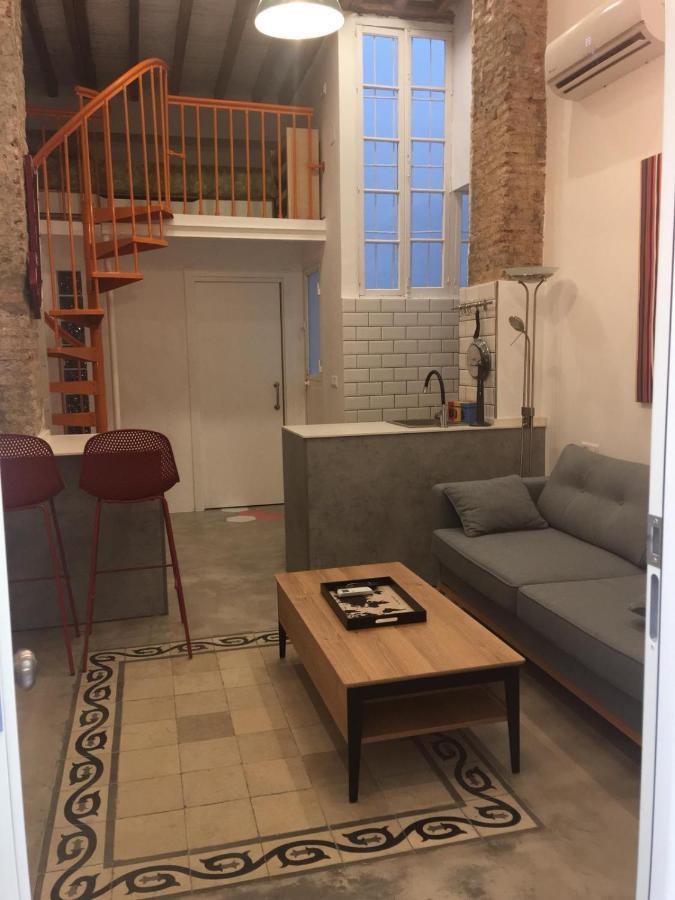 Loft Con Encanto En Pleno Centro De Malaga Apartment Exterior photo