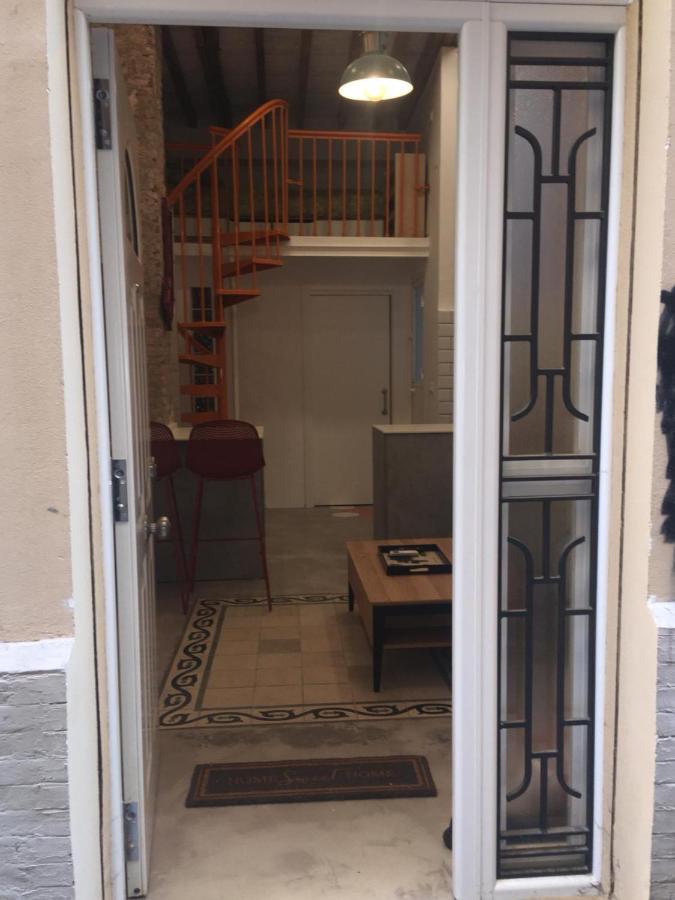 Loft Con Encanto En Pleno Centro De Malaga Apartment Exterior photo